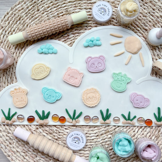 Faces of the Jungle Safari Animal Cutters Set