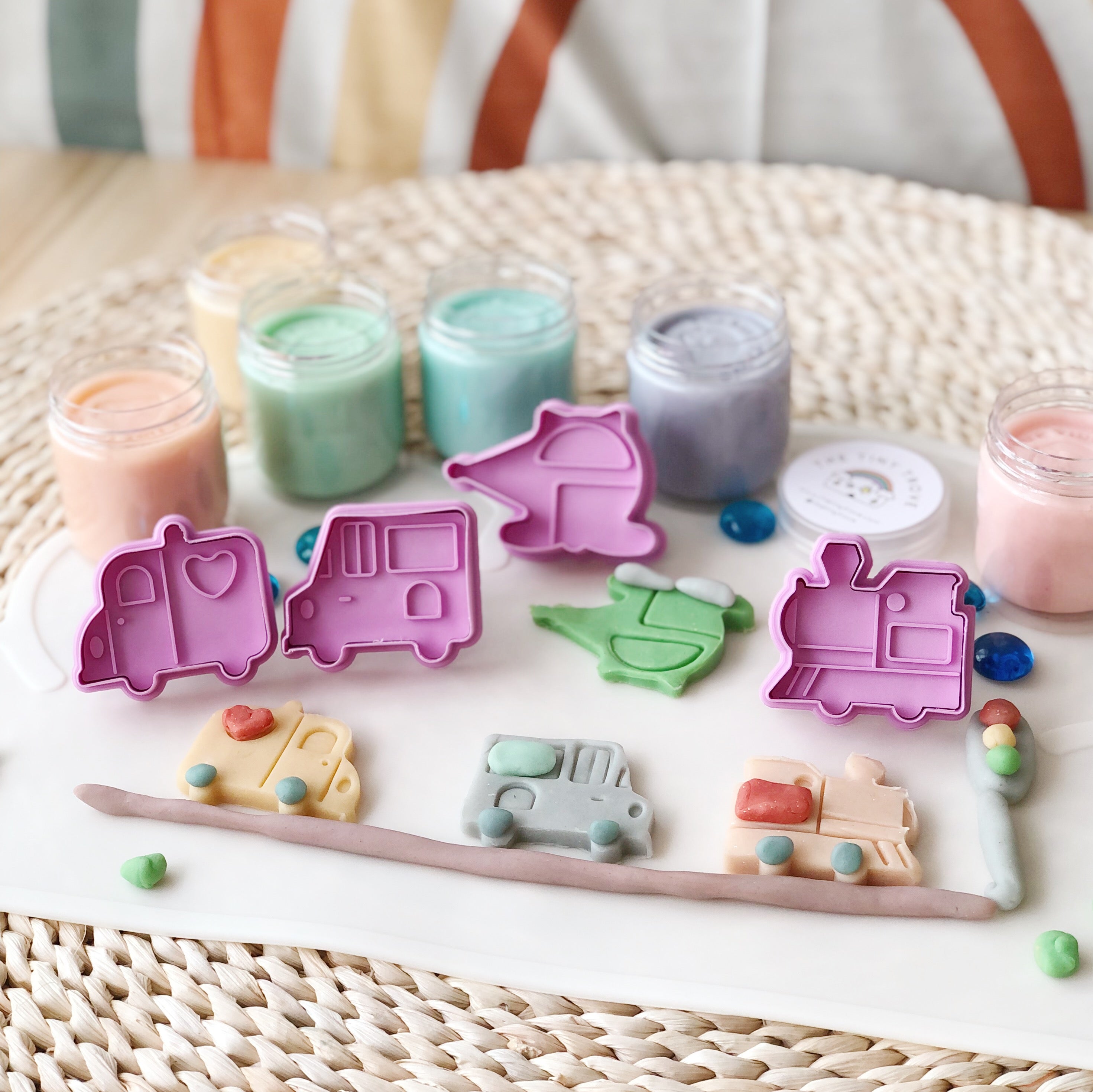 Delivery Vehicles Plunger Cutters Set
