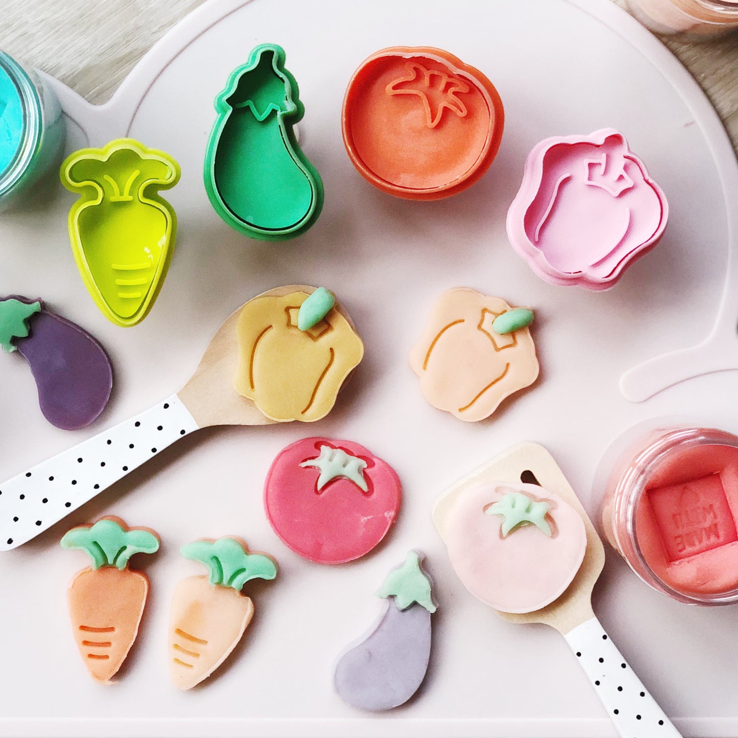 Vegetable Garden Plunger Cutters Set