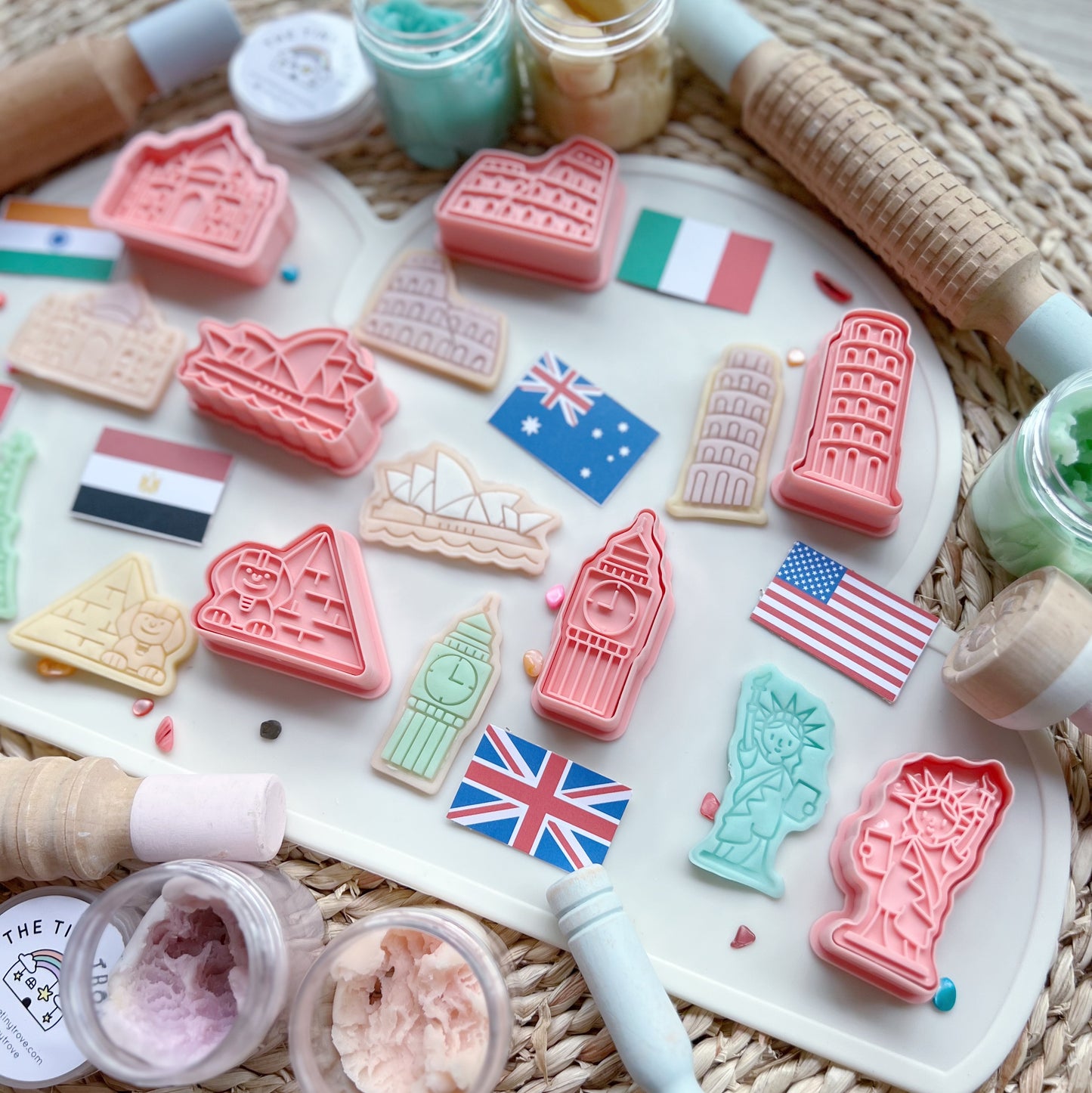 Around the World Cutters Set