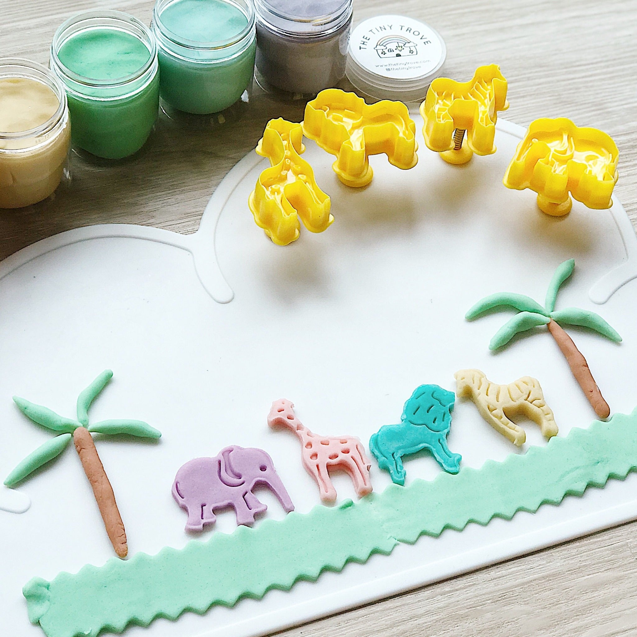 Animal Plunger Cutters Set