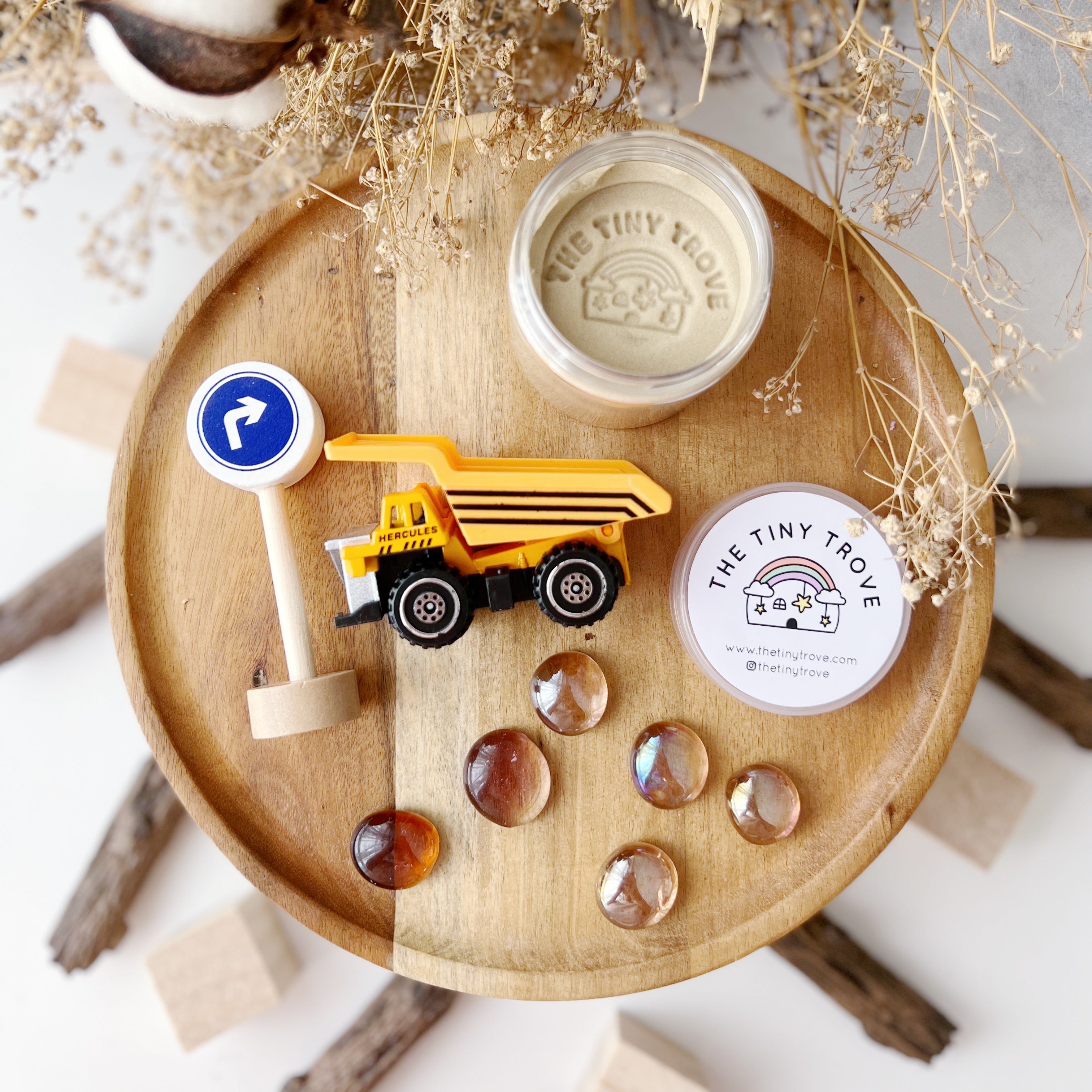 Construction Theme Magic Play Sand Party Pack