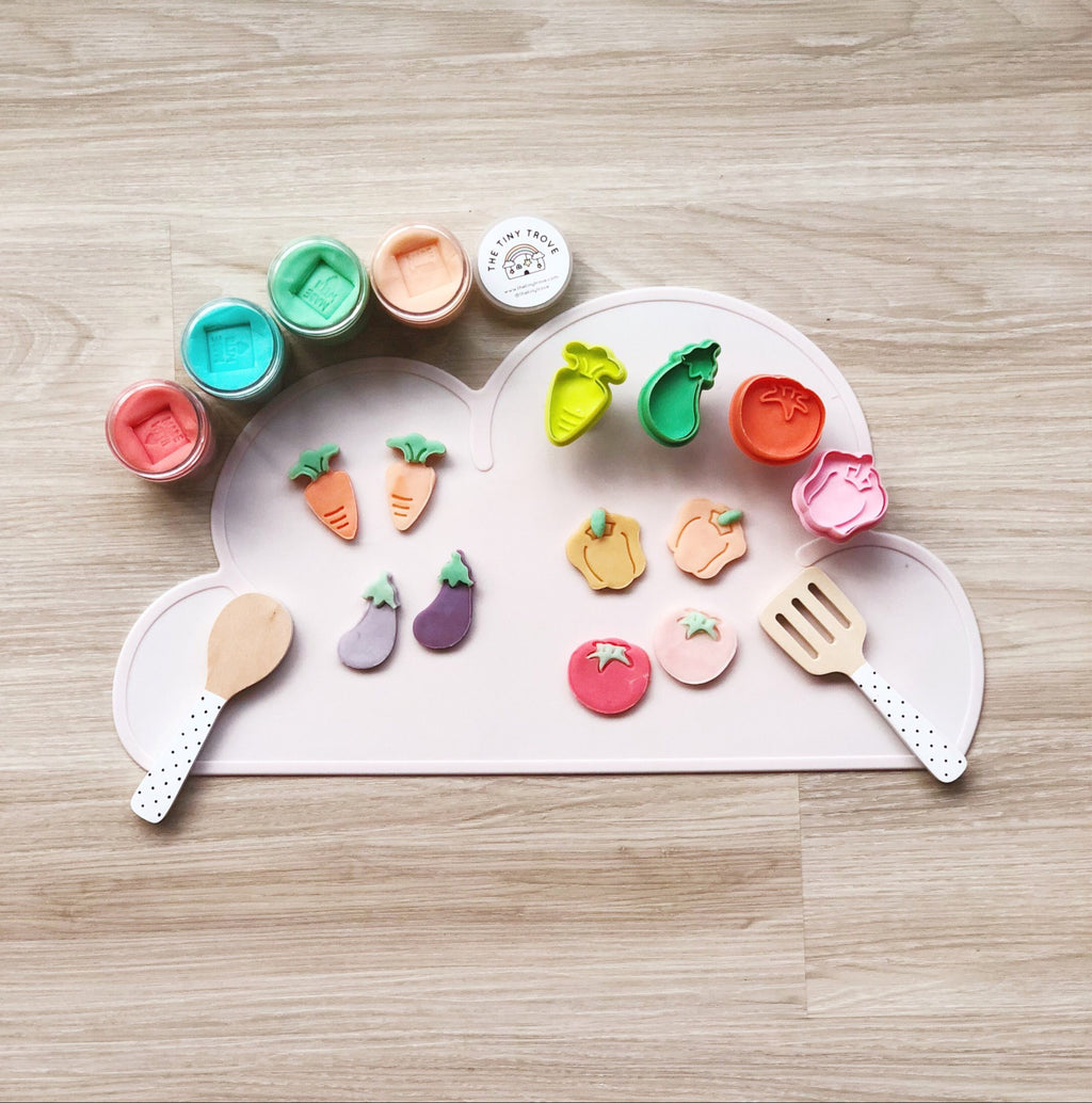 Vegetable Garden Plunger Cutters Set
