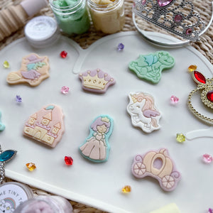 Once Upon a Time Fairytale Land Cutters Set